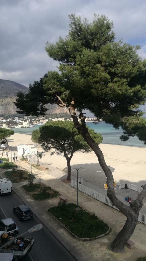 Il Cristallo Di Venere Hotel Palermo Luaran gambar